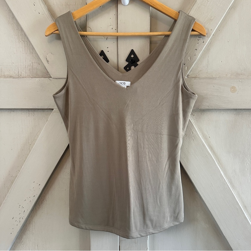 Cache Neutral Taupe Sleeveless Stretch Top Size L Minimalist Y2K